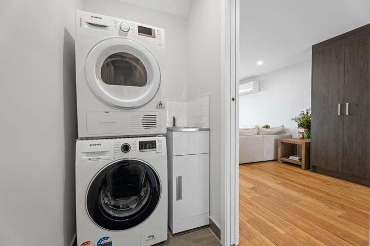 10 Dunkirk Terrace Mount Albert_11