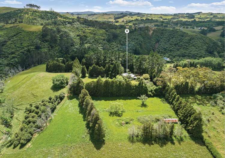 31 Cascade Road Bombay_22