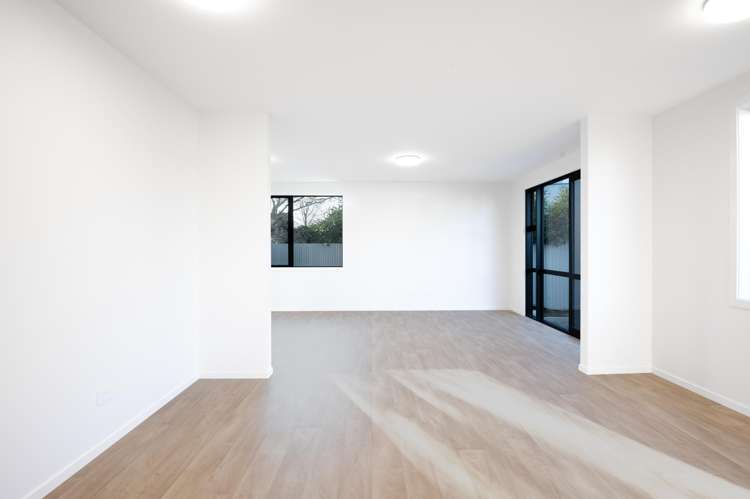 1204a Norfolk Crescent_3