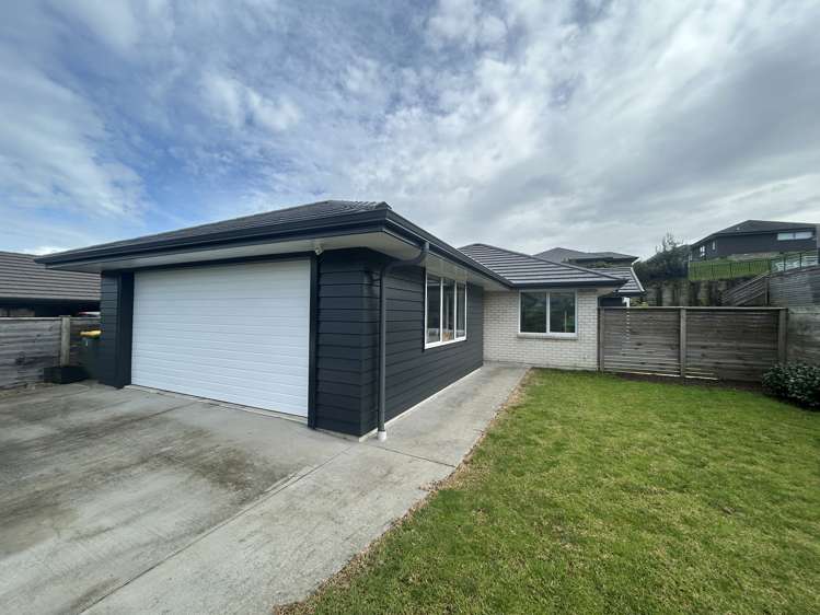7 Harry Close_0