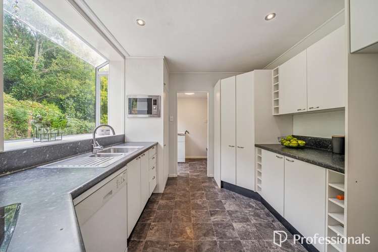 14a Hawthorn Crescent Stokes Valley_6