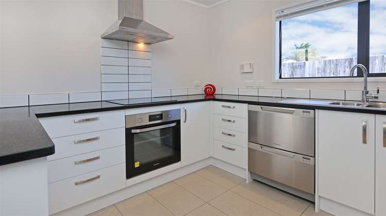 14 Chesterton Terrace Henderson_11