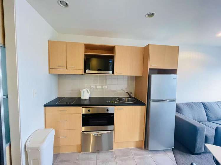 614/421 Queen Street 10015_4