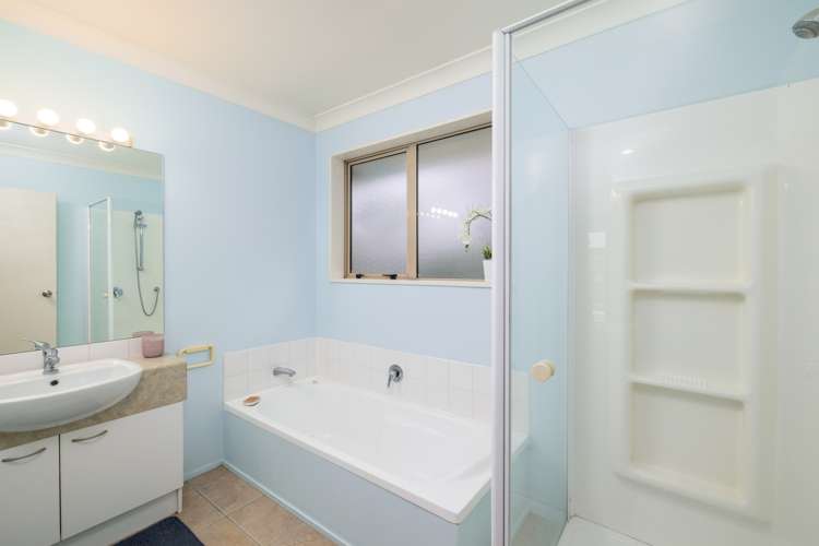 12 Scarlet Lane Redwood_12