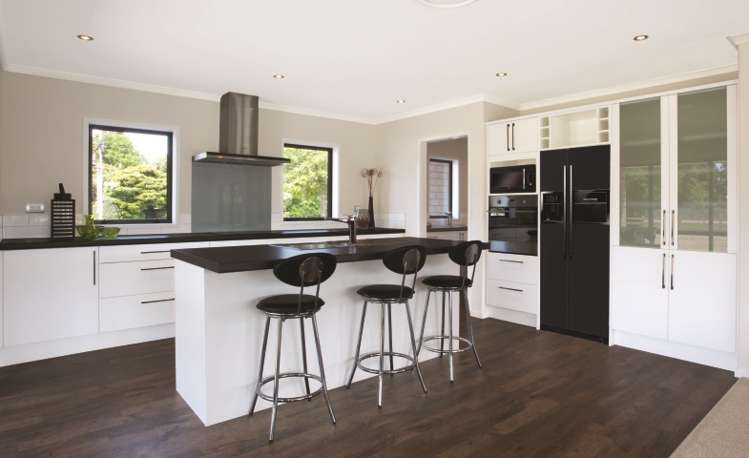 65 Queen Charlotte Drive Aotea_7