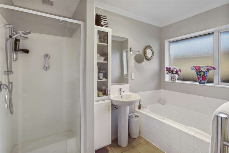 5 Amoka Crescent Parklands_10