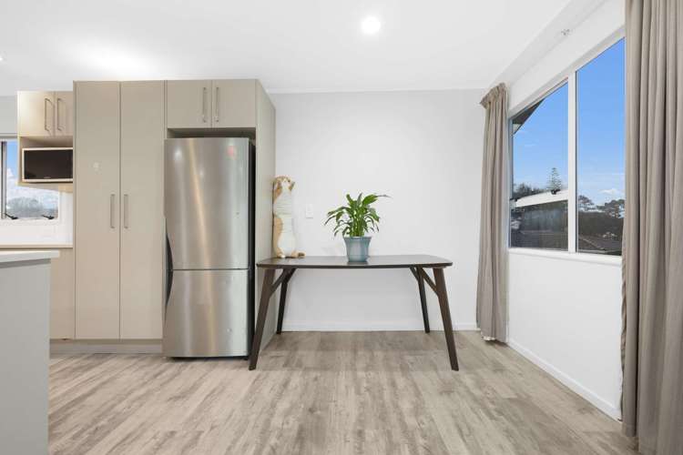 6 Fernhaven Place Massey_13