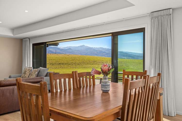 4 Skeena Way Waikerikeri_14