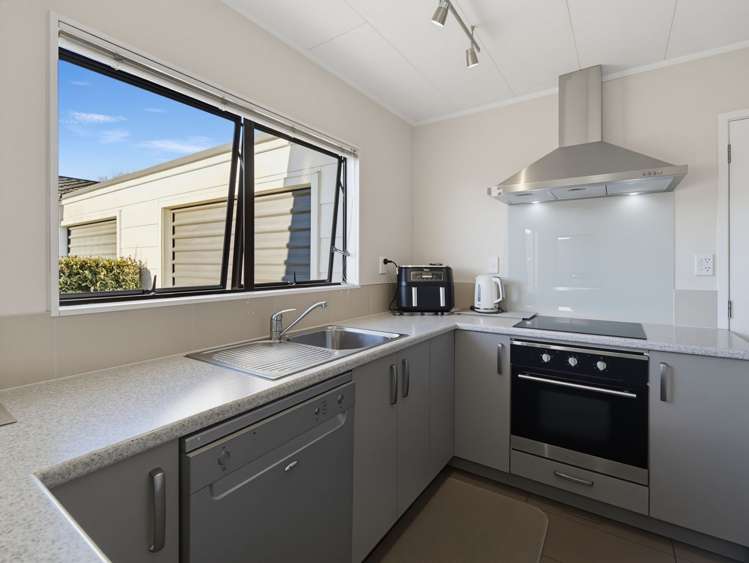 24 Usherwood Crescent Akina_6