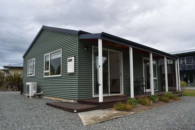 14 Mckerrow Street Te Anau_2