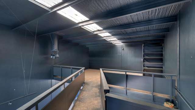 3 and 4/1008 Ferry Road Ferrymead_4