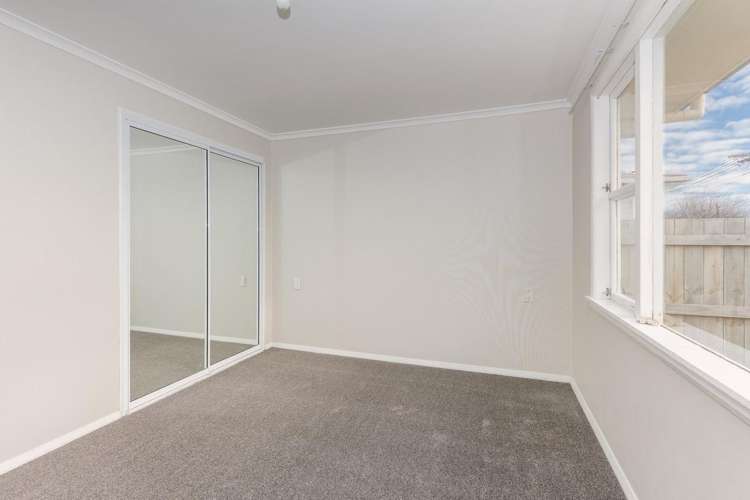 19 Leeds Street Milson_7
