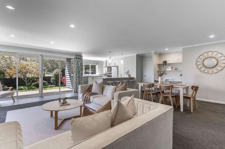 76 Great North Road Winton_5