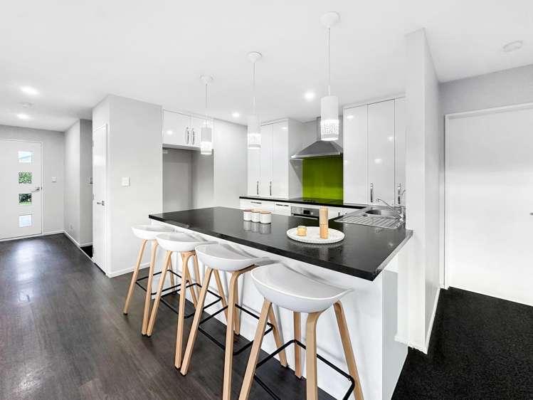 7 Greenstone Street Rolleston_3