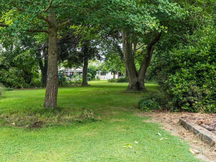 608 Woodbury Road Geraldine_15