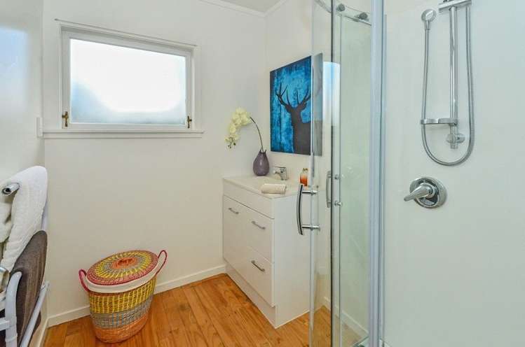 36 President Avenue Papakura_9