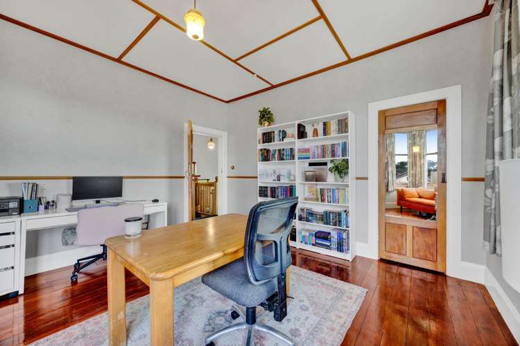68 Collins Street Hawera_13