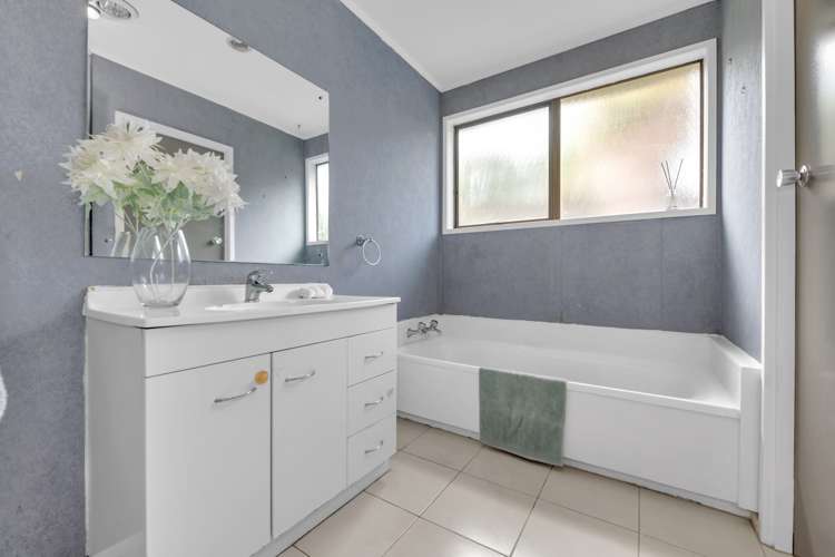 30 Ransom Smyth Drive Goodwood Heights_13