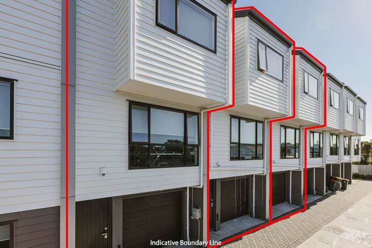 4/45 Dale Crescent Pakuranga_1