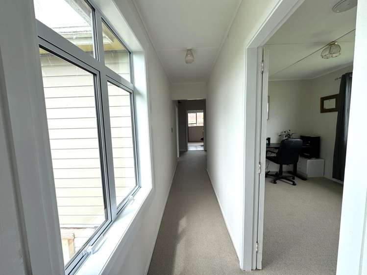 9 Cargill Street Owaka_16