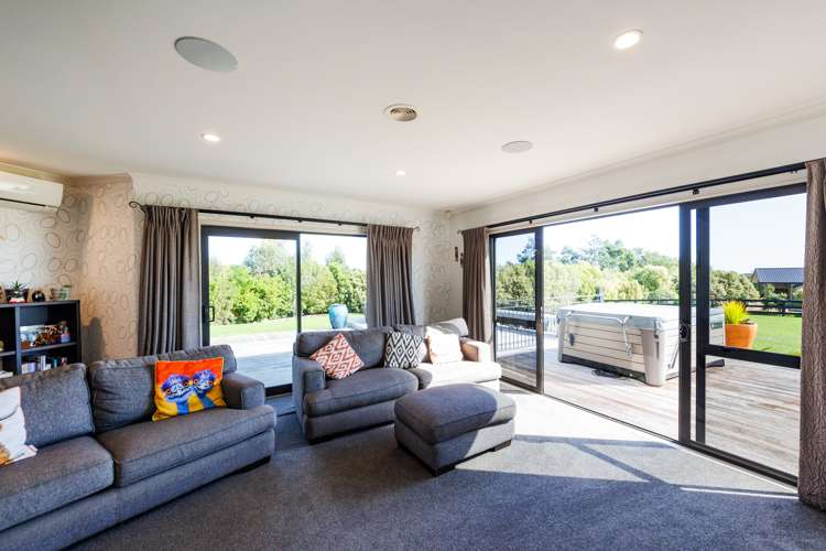 63 Polson Hill Drive Aokautere_11