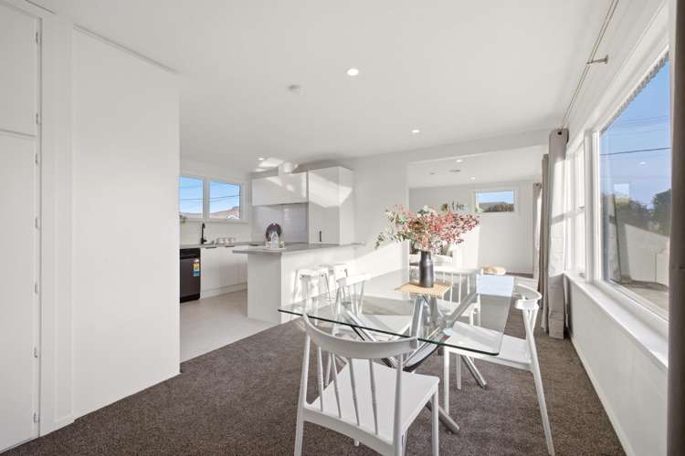 18 Compton Street Woolston_6