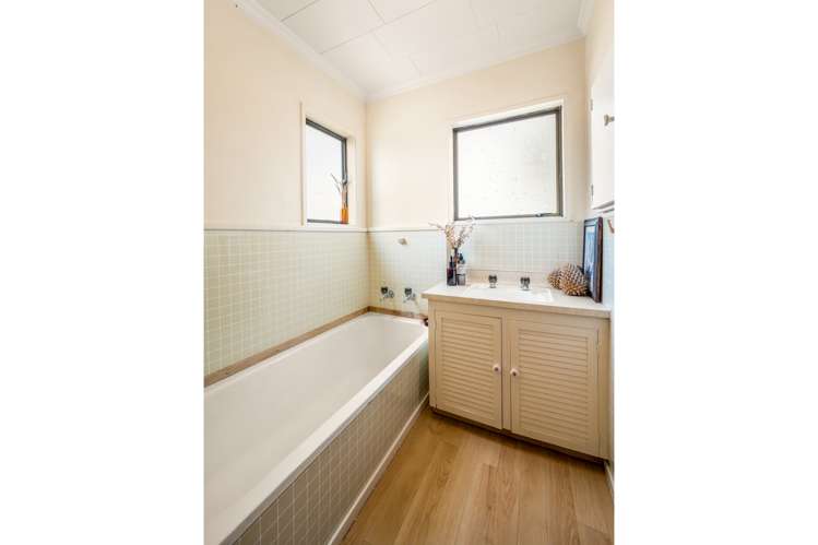 111 Lakeview Terrace Lake Hawea_11