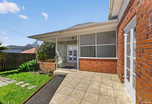 96b Oakdale Road Mount Roskill_3