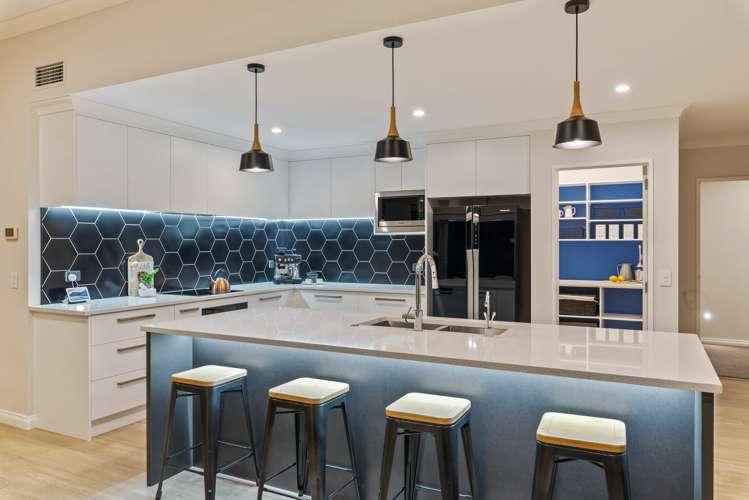 11 Taranui Way Paraparaumu Beach_2