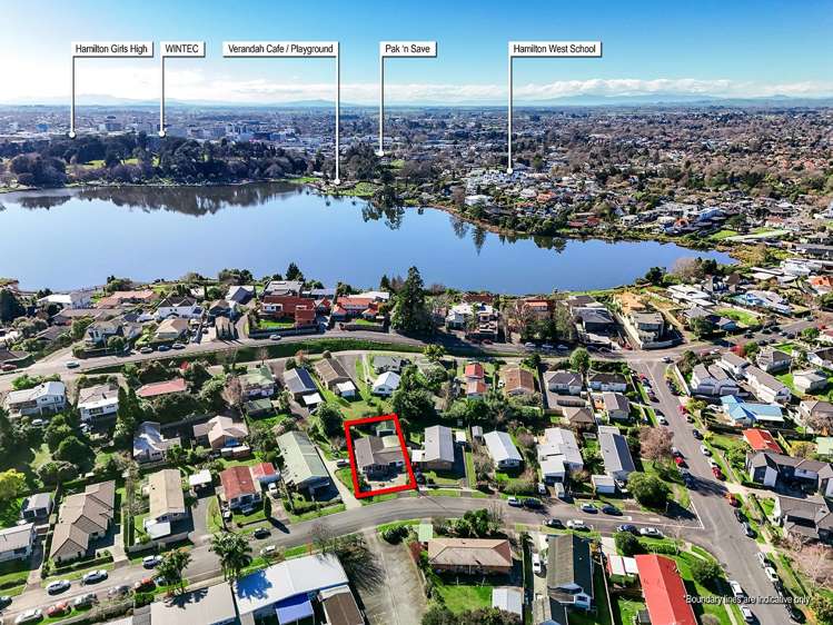 10 Kowhai Street Hamilton Lake_22