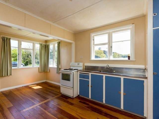 4 Station Road Hunterville_2