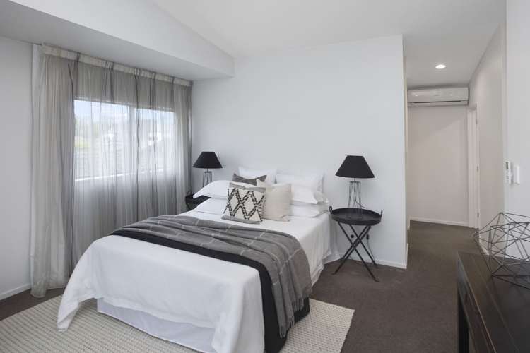 6 Lodge Place Ilam_13