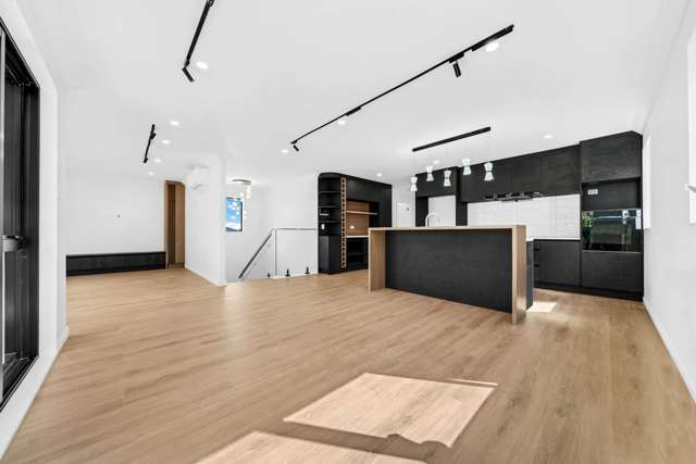 Freehold, Freestanding & Zoned for Rangitoto &...