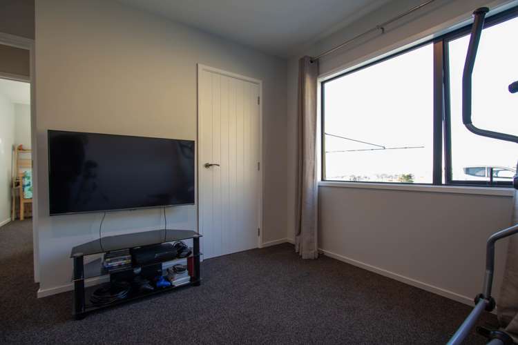 10 Little Paddock Hokitika_22