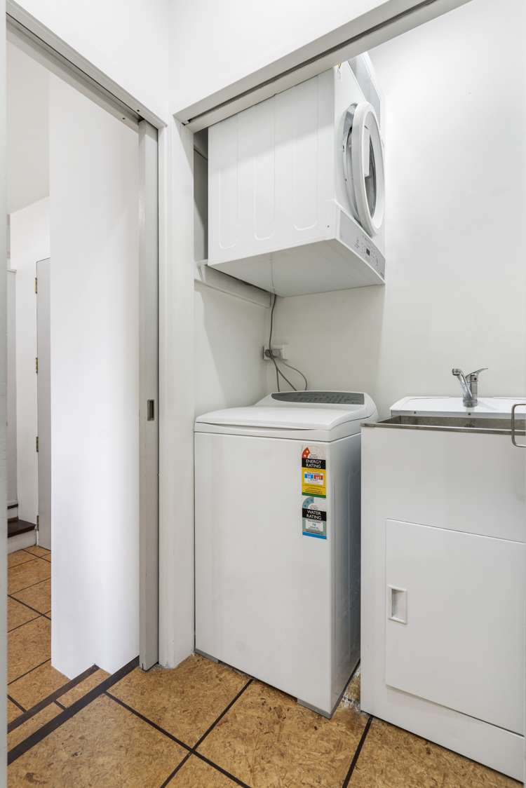 5g/2 Queen Street Auckland Central_14