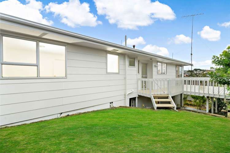 1/18 Theban Place Totara Vale_21