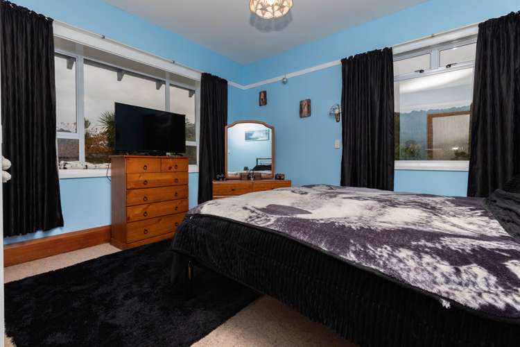 1 Trickies Road Gladstone_12