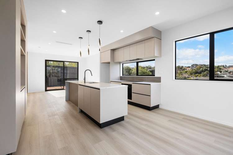 12B Rewi Street Torbay_9