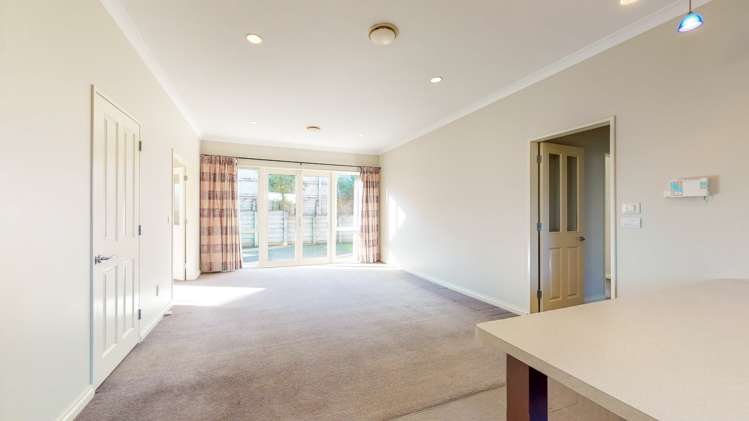 82 Amesbury Drive Churton Park_15