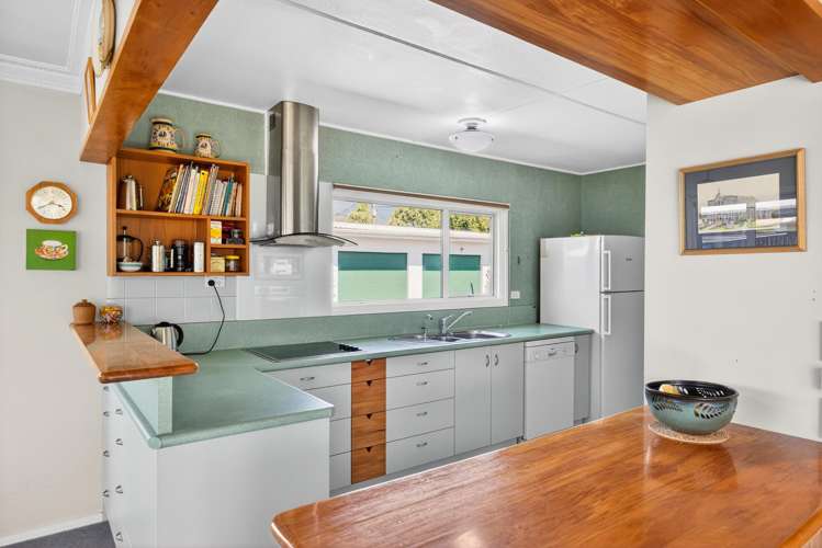 9 Black Street Stoke_12