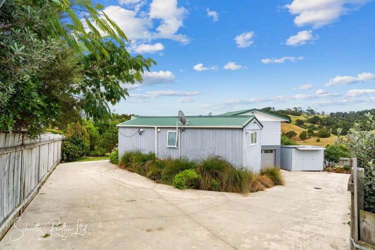 7 Hebe Lane Maungaturoto_37