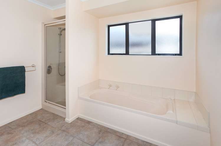 11a Shannon Grove Pukekohe_12