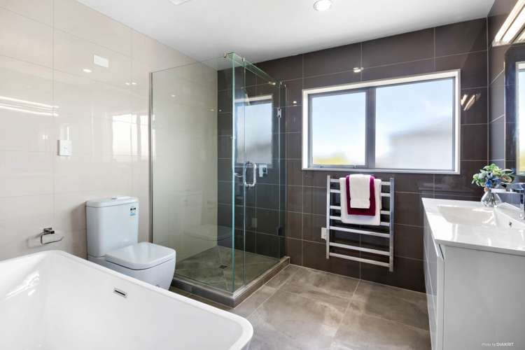 5 Vardon Road Green Bay_11