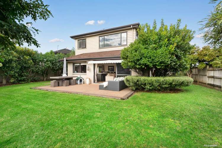 19 Turnberry Drive Wattle Downs_9