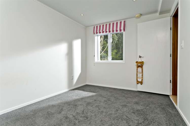 92 Castor Bay Road Castor Bay_11