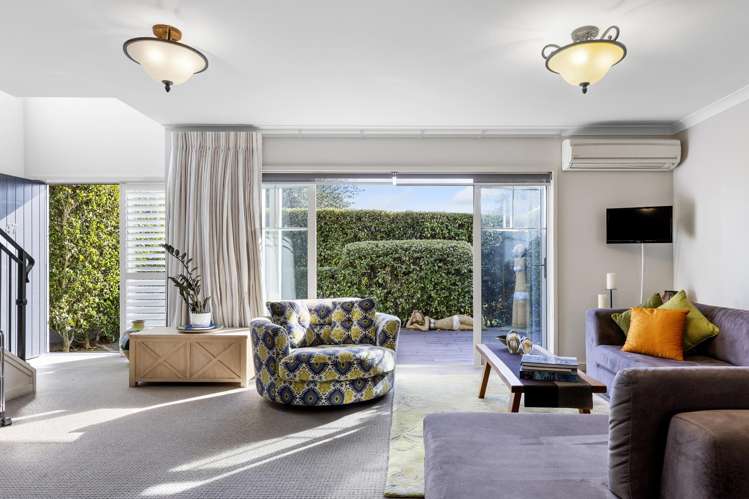 47 Chateau Crescent_4