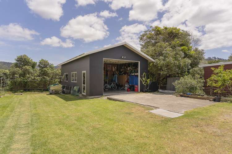 211 Mangakahia Drive Whangapoua_40