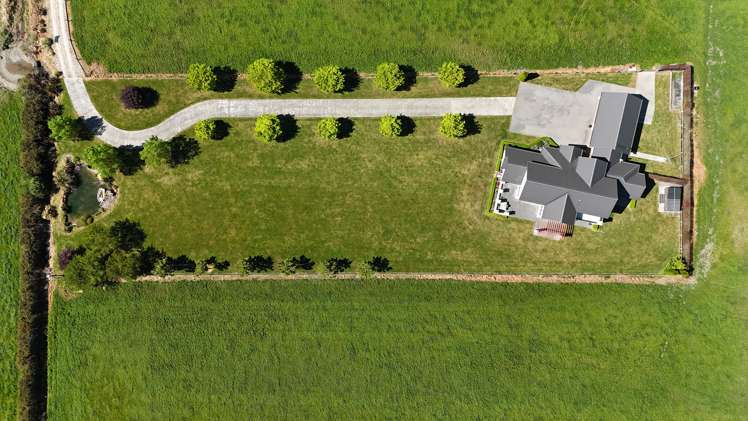 344 Longbeach Road Willowby_9