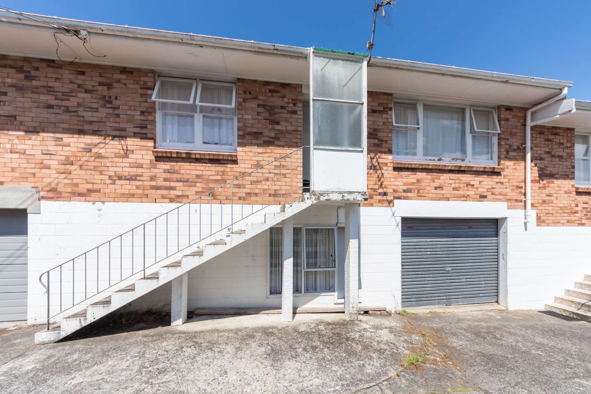 2/19 Kensington Avenue Mount Eden_0