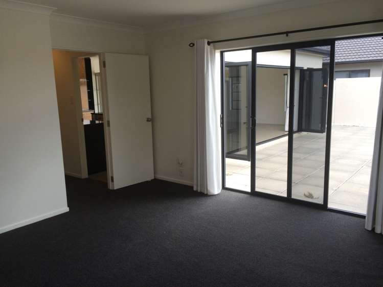 37 Oriental Parade Papamoa_8